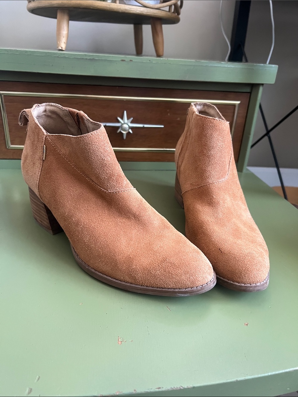 Toms Suede Chukka Ankle Boots in Cognac